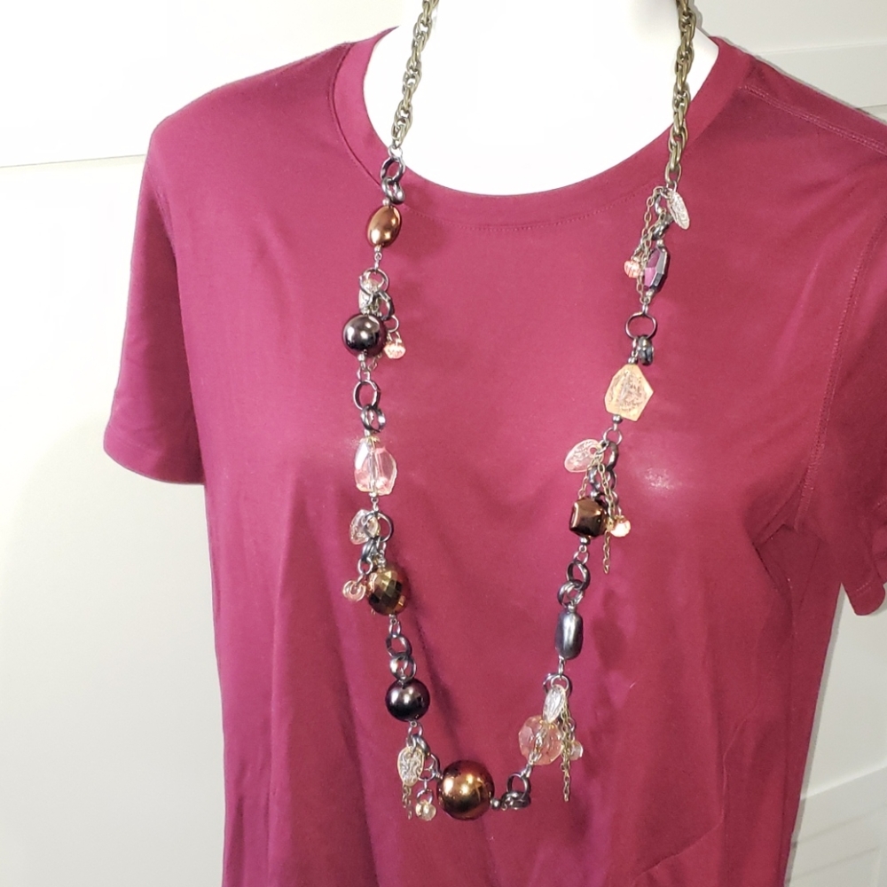Necklace worn 1 time